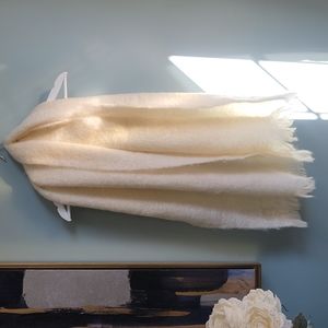 Glentana Ivory Mohair Wrap